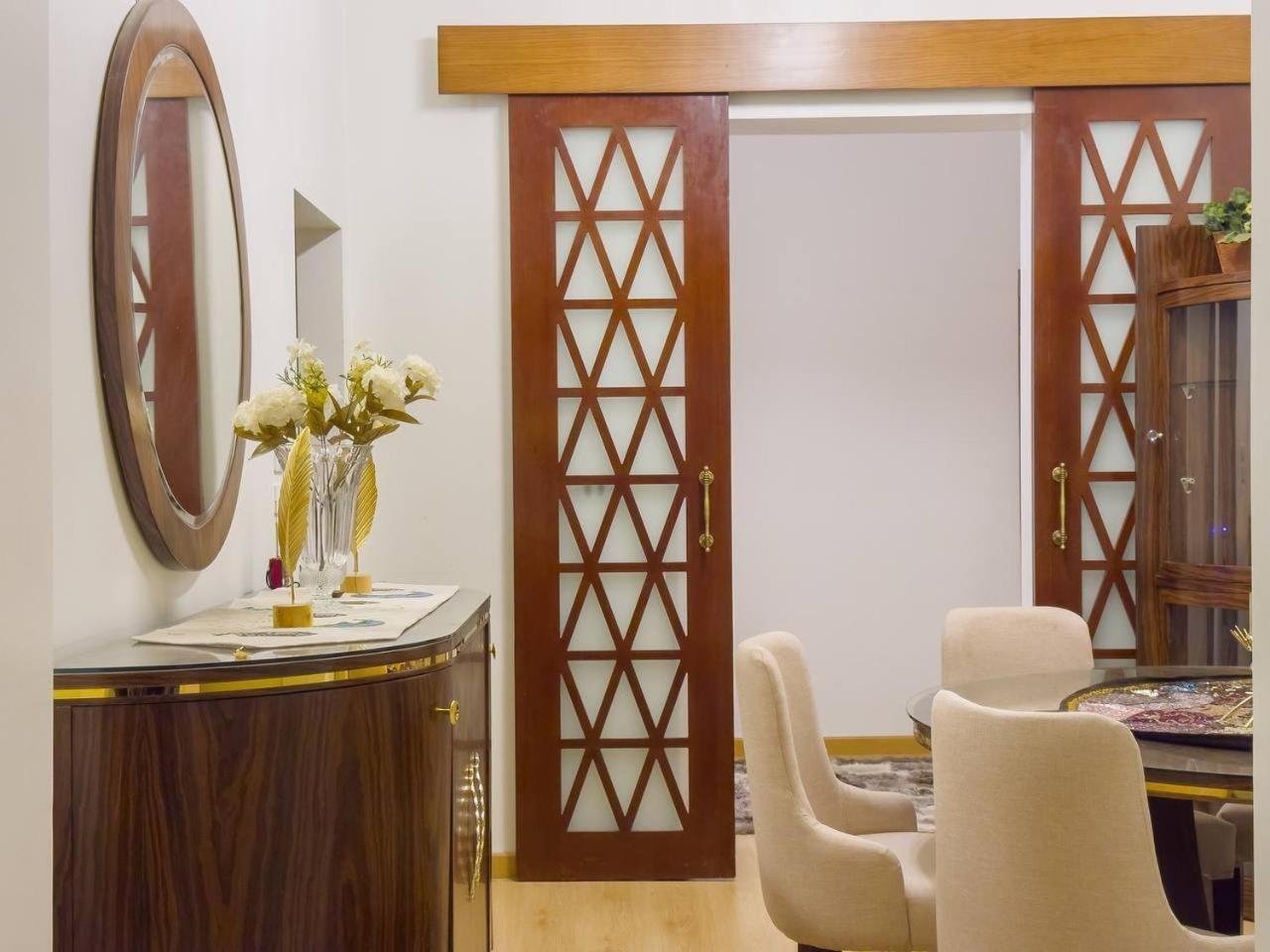 Apartment Downtown Alia Khan